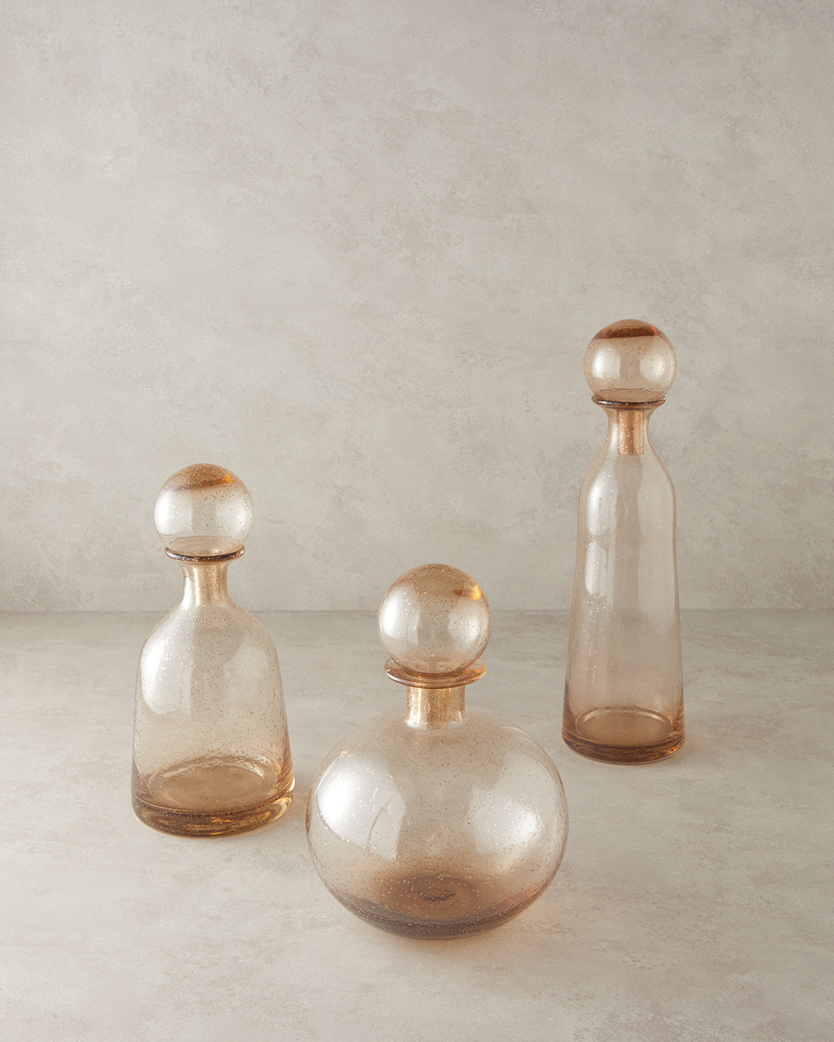 Gloria Glass Decorative Object Gold (view 4)