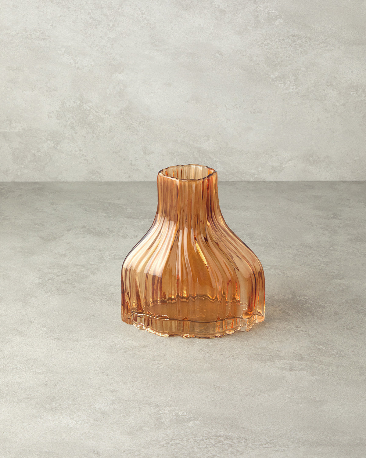 Oliva Glass Vase Amber (view 4)