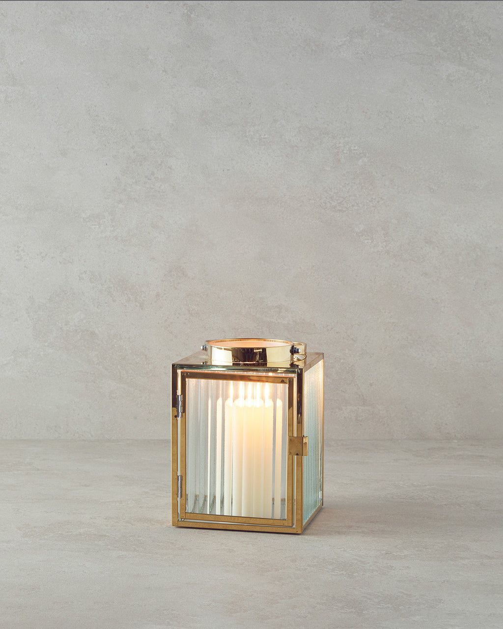 Deluxe Metal Lantern 28 cm Gold (view 2)