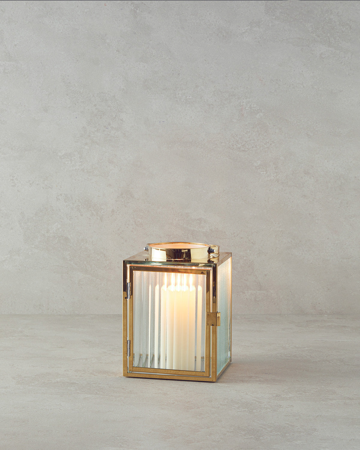 Deluxe Metal Lantern 28 cm Gold (view 2)