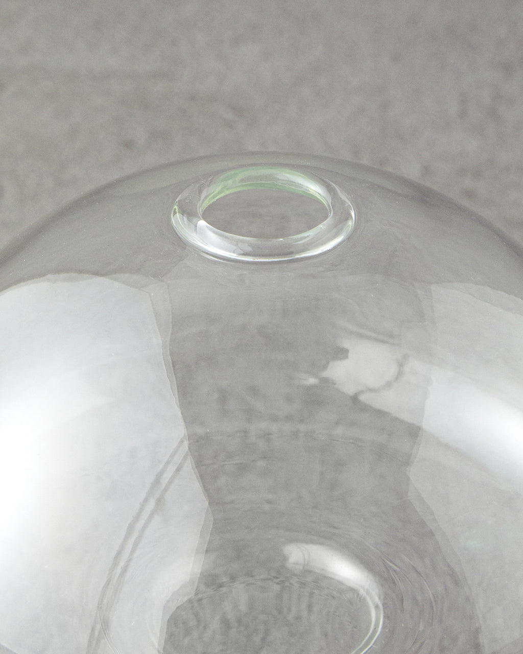 Mushroom Borosilicate Vase 16x12.5 cm Transparent (view 4)
