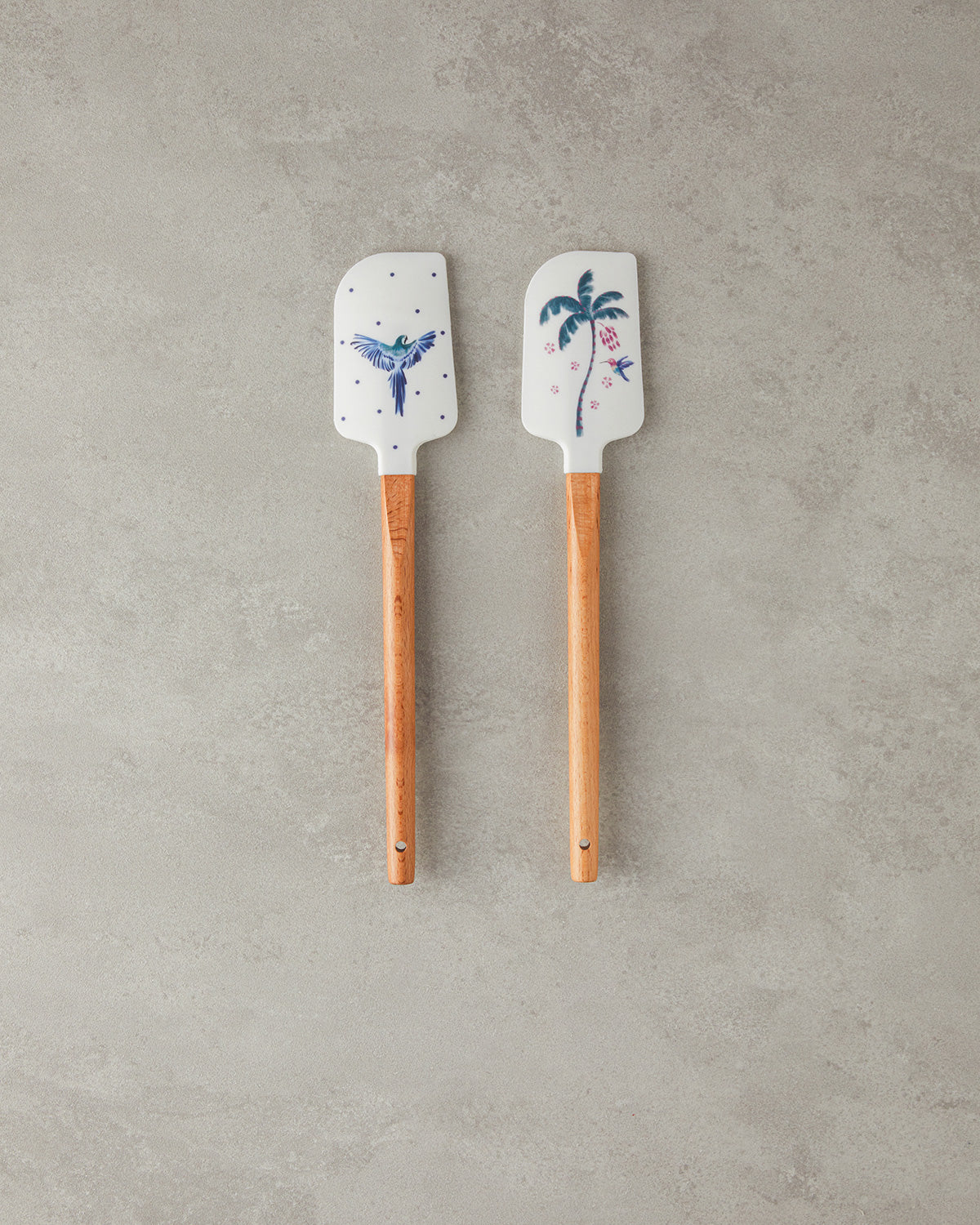 Carnival Palm Bamboo Spatula Serving Tool 32.5 cm White (view 3)