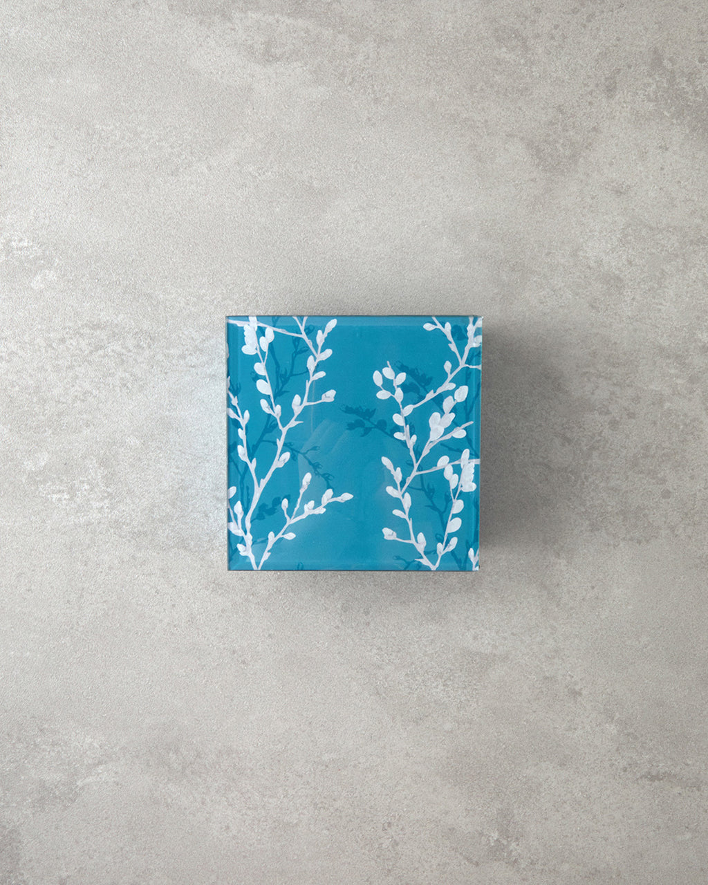 Sakura Garden Glass Decorative Box 12x12x5.3 cm (view 4)