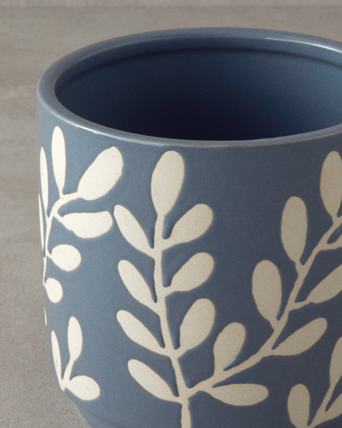 Leafy Stoneware Flower Pot (view 8)