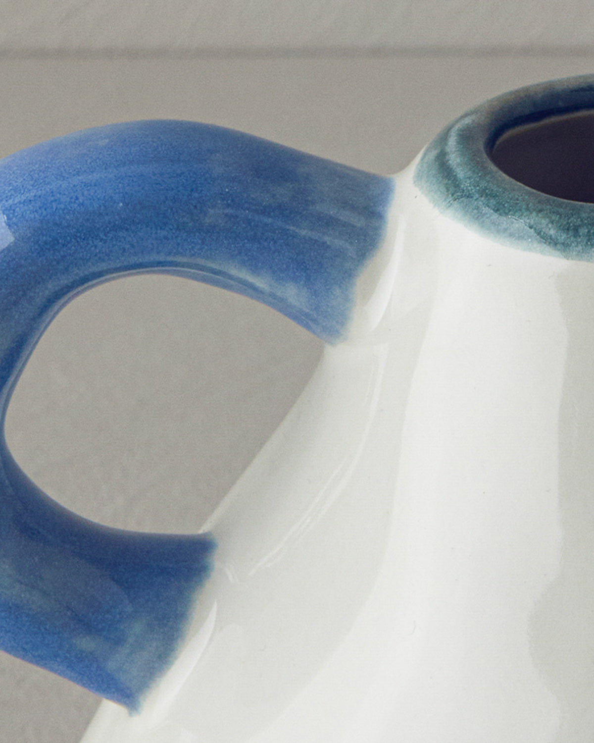 Sylvia Stoneware Vase Multicolor (view 5)