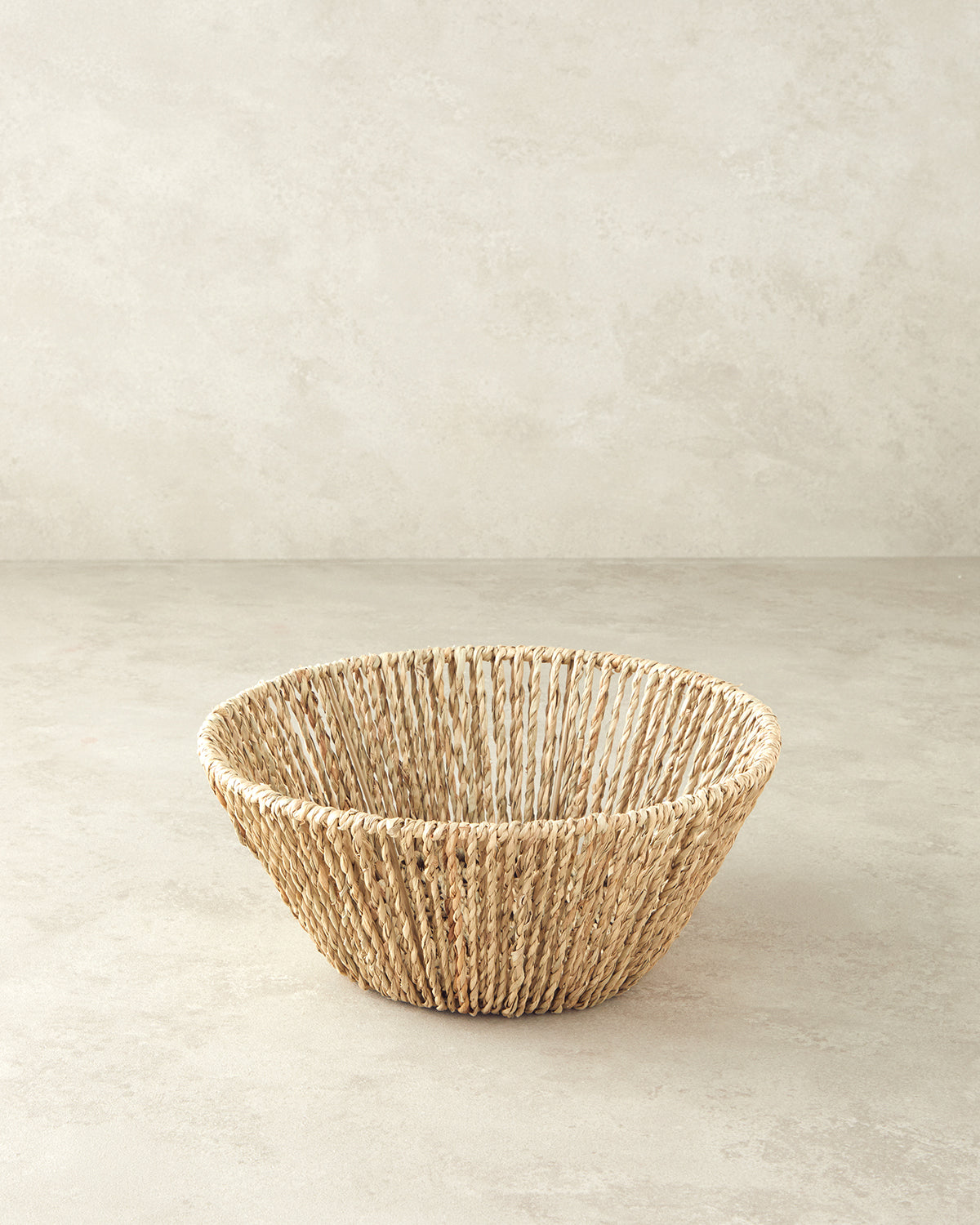 Wicker Serving Ware Brown - 27 cm