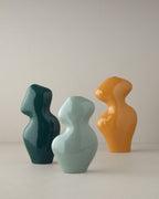Rita Vase (view 3)