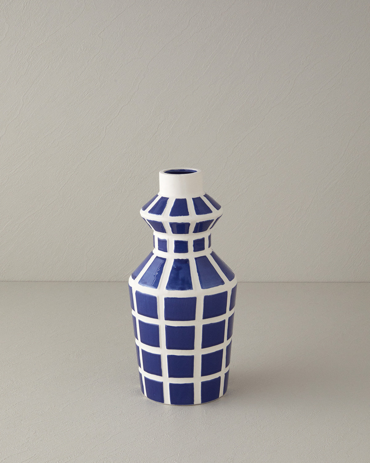 Trina Vase (view 7)