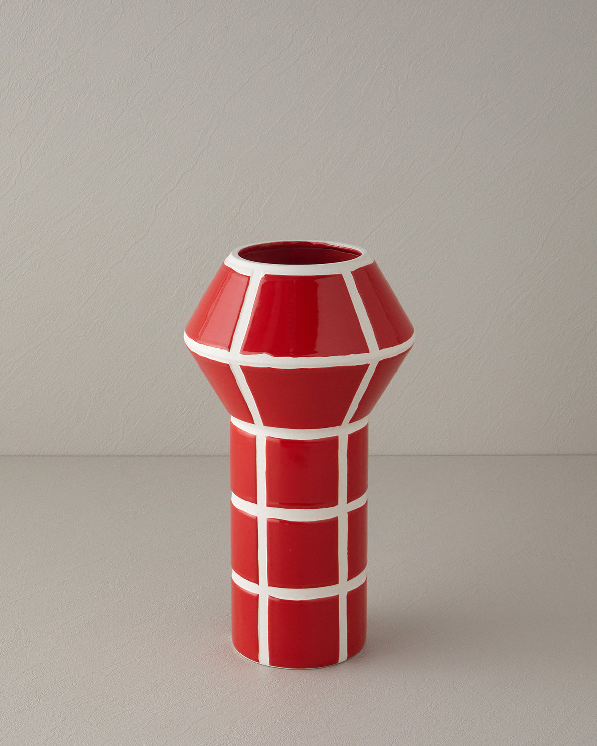 Trina Vase (view 10)