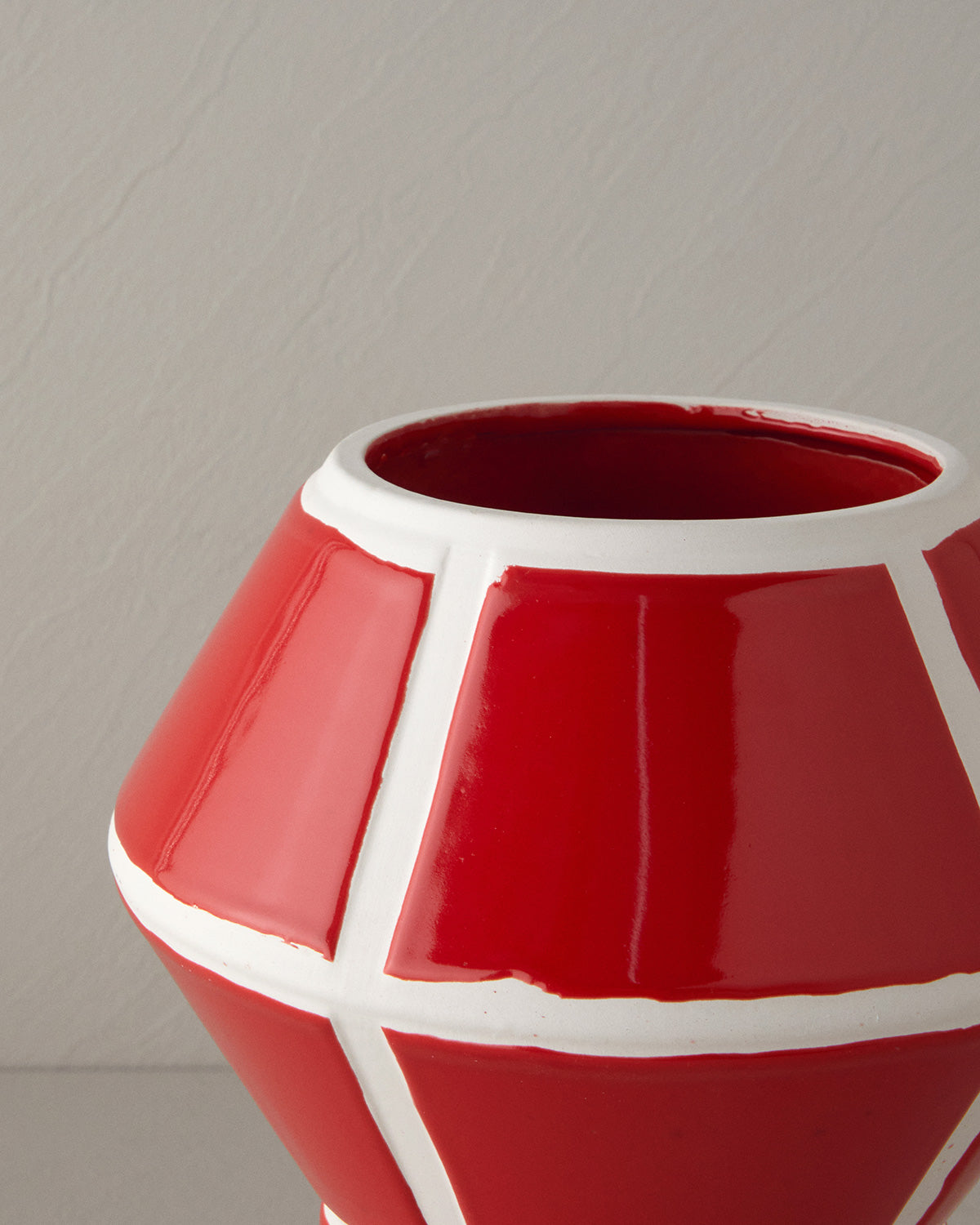 Trina Vase (view 11)