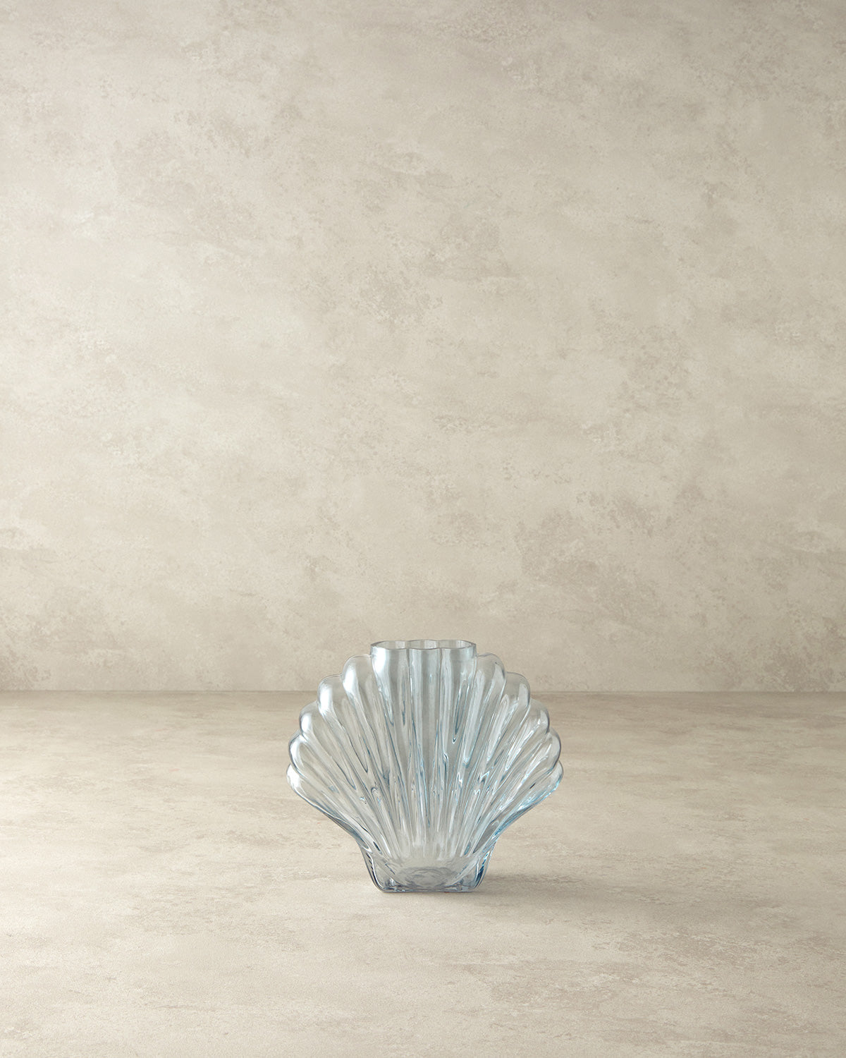 Shell Vase (view 9)