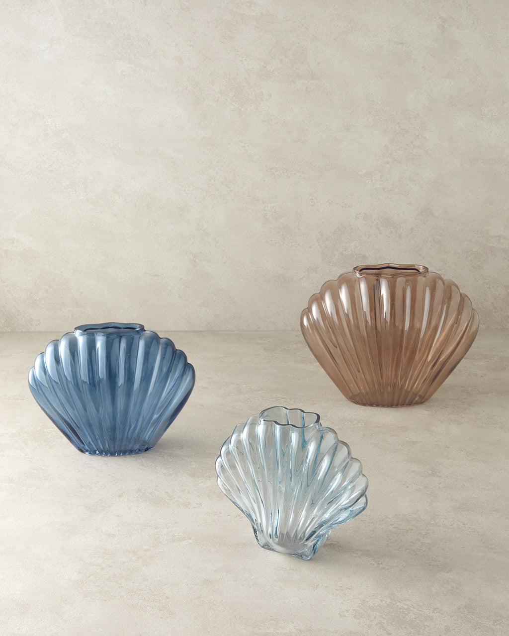 Shell Vase (view 12)