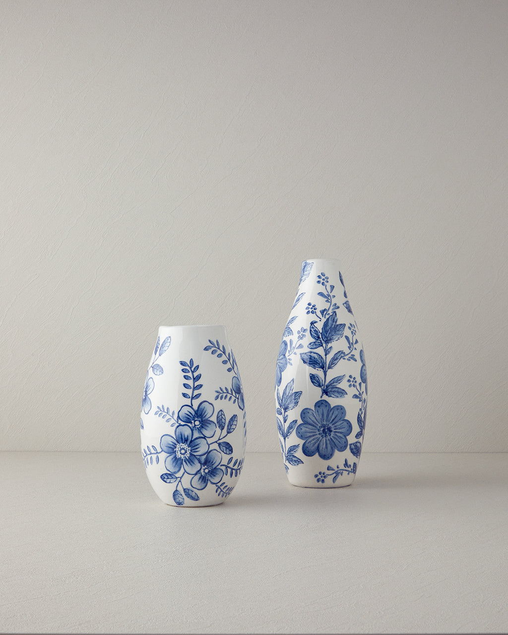 Ginny Vase White - Blue (view 8)