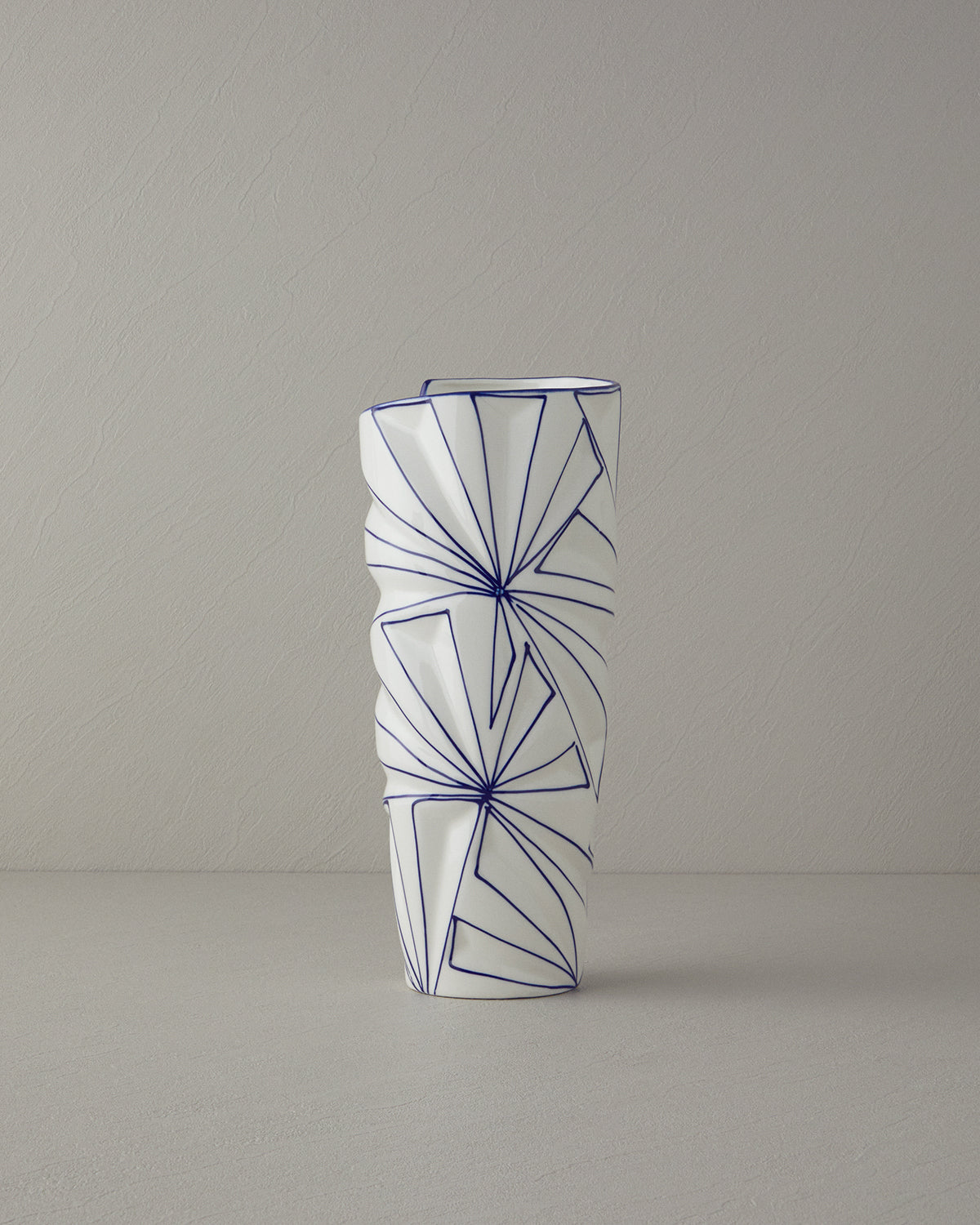 Gusto Vase White - Blue (view 5)