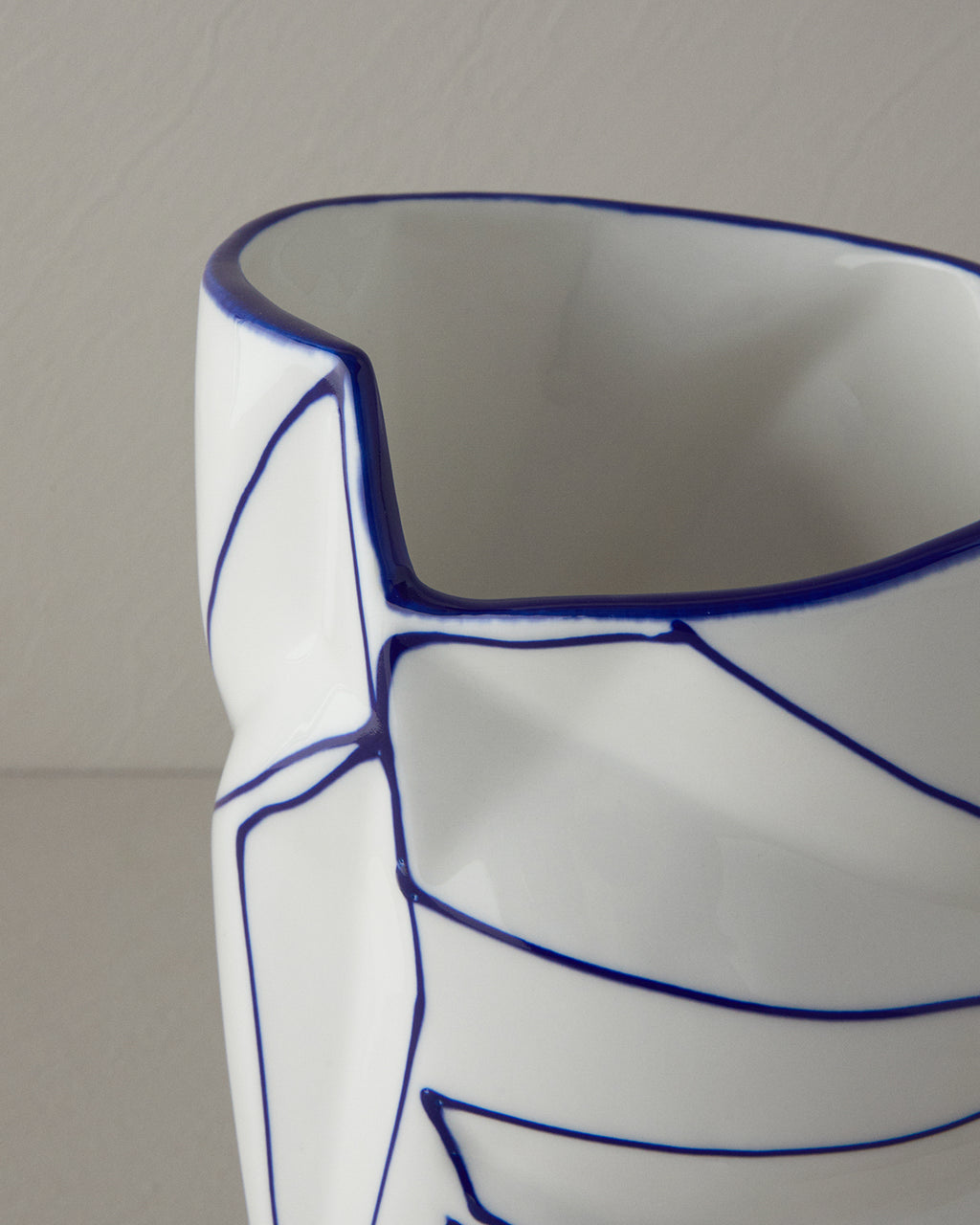 Gusto Vase White - Blue (view 7)