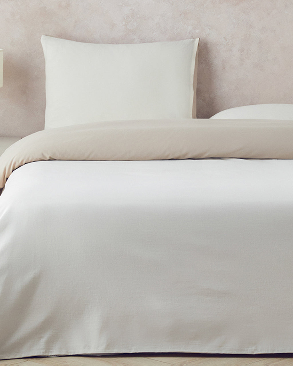 Flush Cotton Duvet Cover Set (view 25)