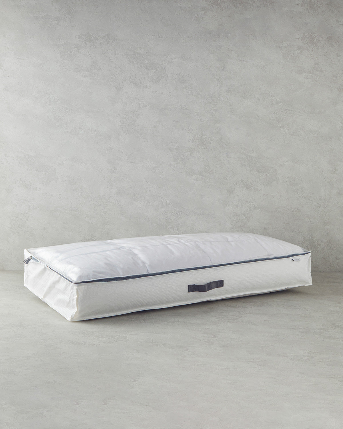Tiara Polyester Storage Bag White (view 3)