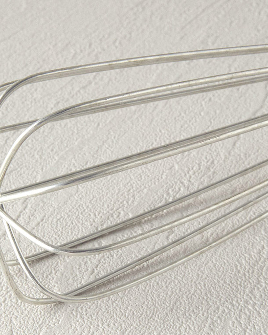 Fancy Plastic Whisker Kitchen Tool 34 cm - Powder
