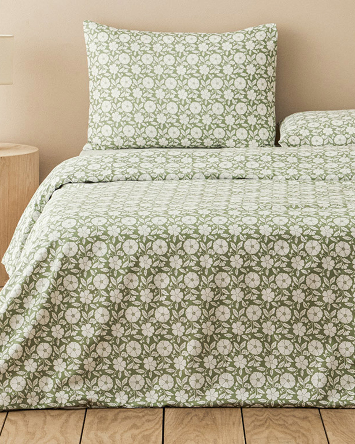 Parterre Easy Iron Duvet Cover Set (view 7)