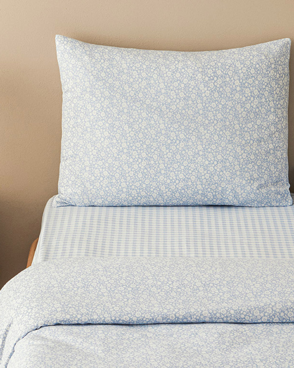 Liberty Blossom Easy Iron Duvet Cover Set Blue (view 9)