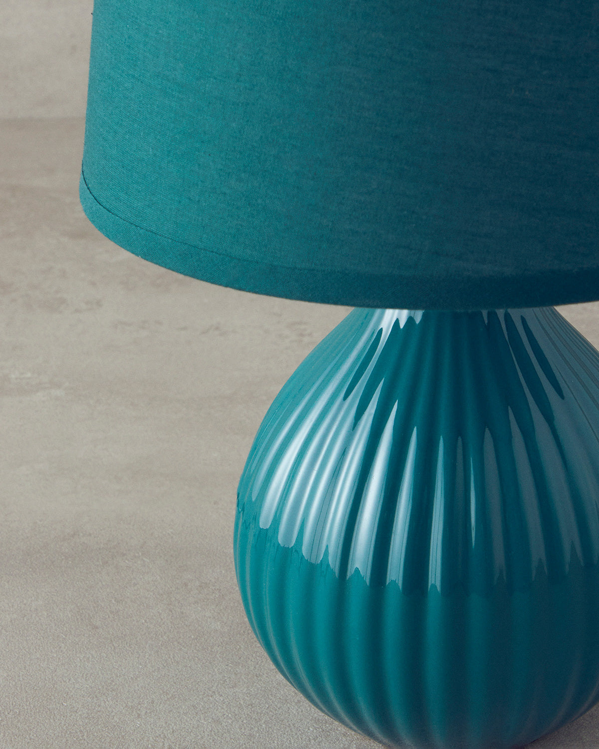Alvin Ceramic Table Lamp 31 cm Green (view 2)