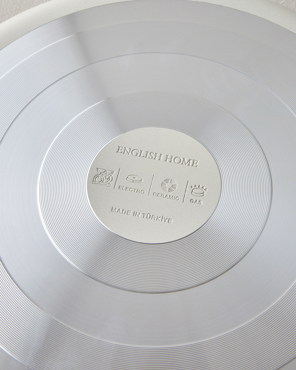 Luna Aluminum Flat Pot (view 17)