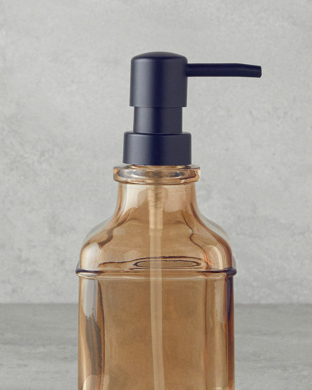 Polina Bathroom Soap Dispenser 21 cm - Amber (view 2)