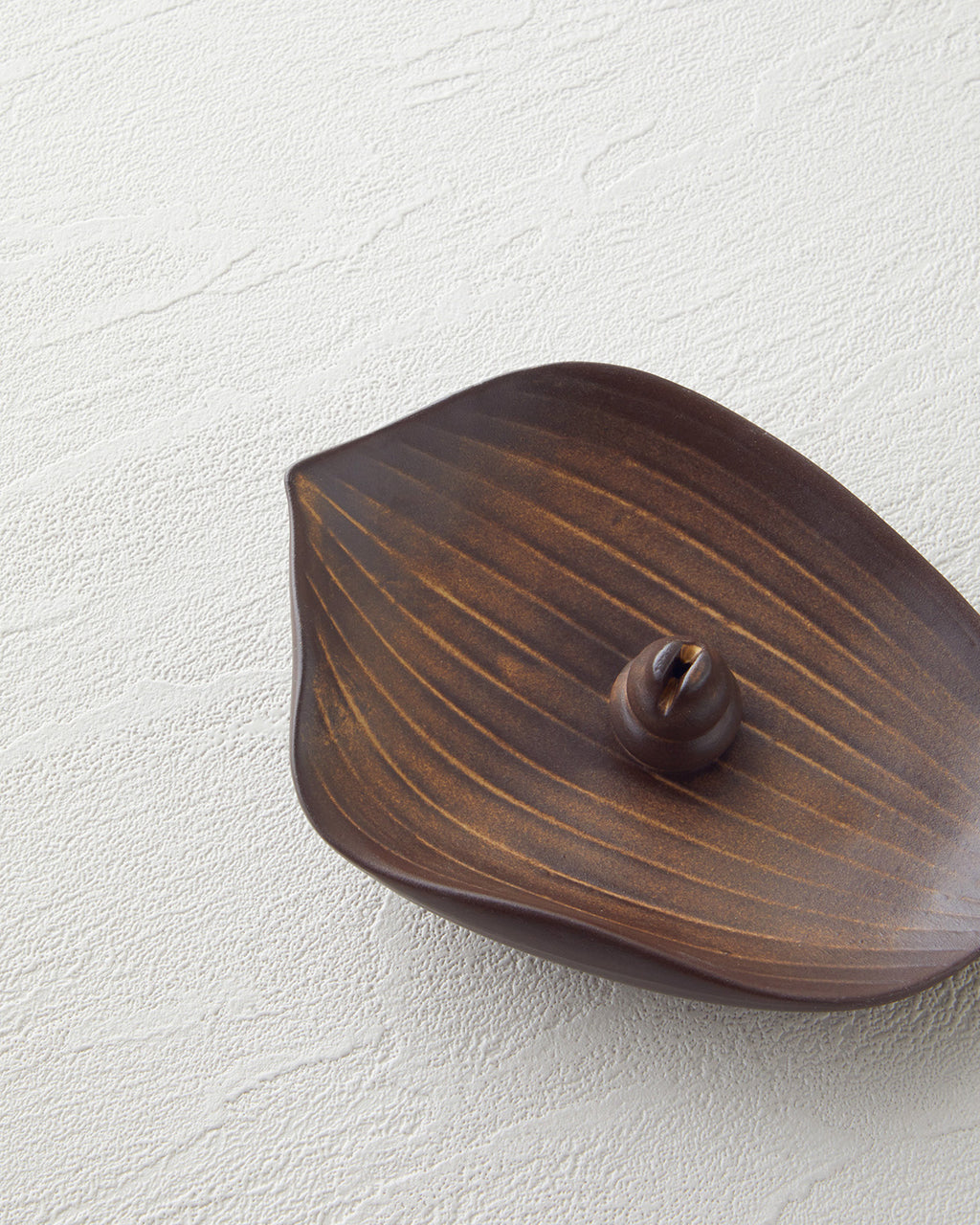 Larissa Incense Holder 13x9x3.3 cm Brown (view 3)