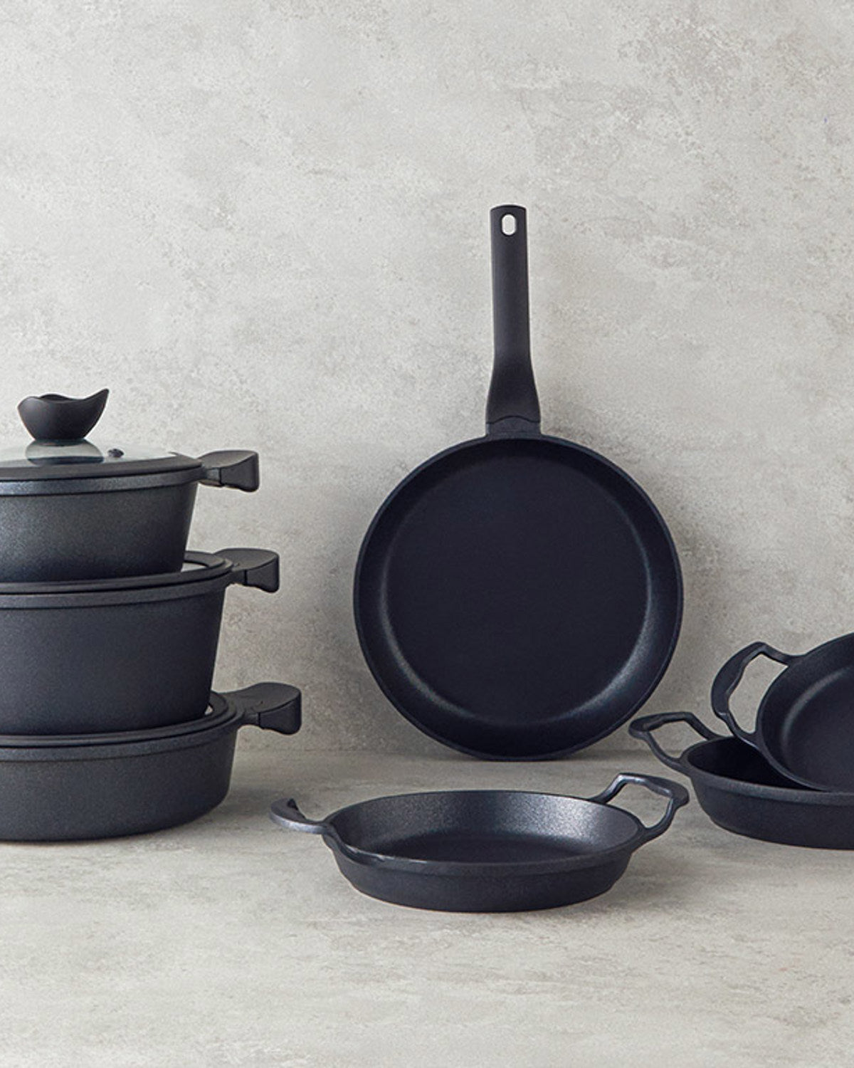 Aluminum Deep Pot Black (view 5)