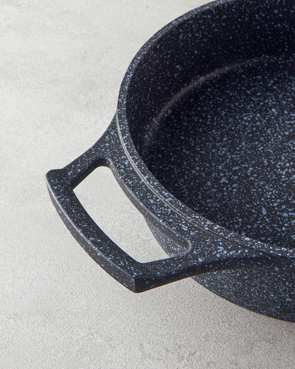 Aluminum Omelet Pan (view 6)