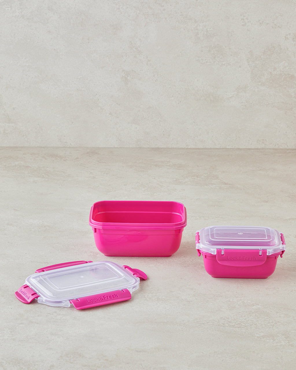 Master Lock Plastic Storage Container (view 10)