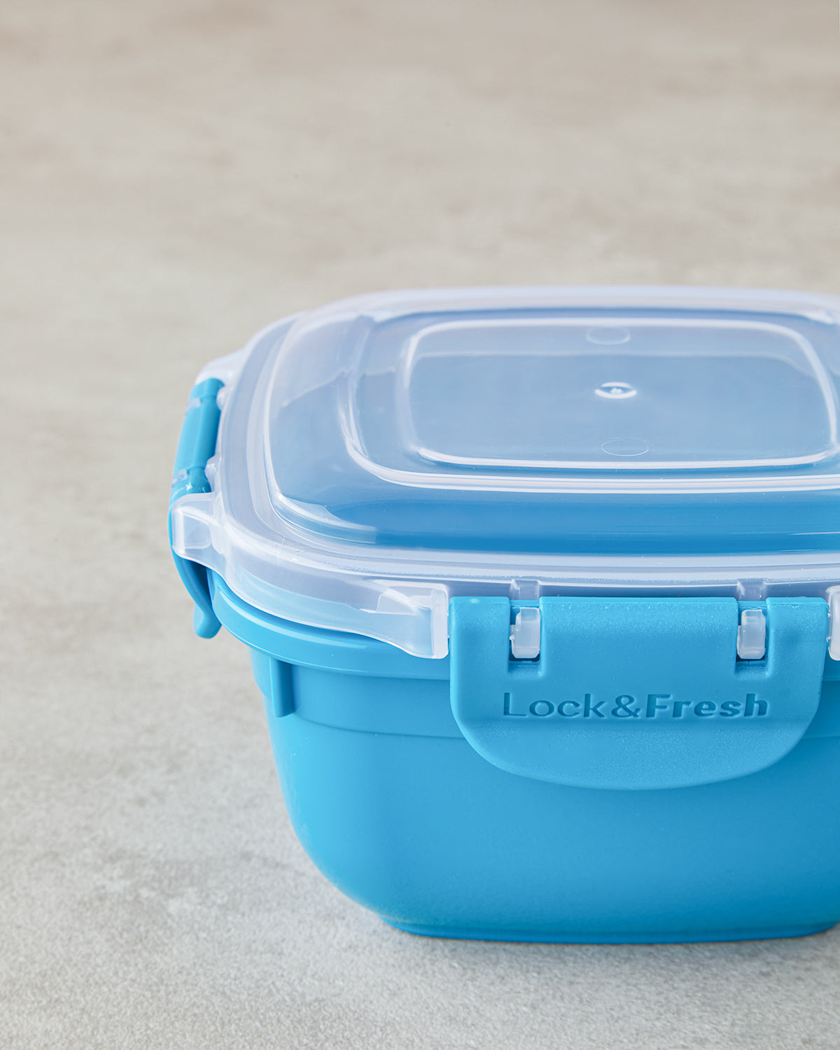 Master Lock Plastic Storage Container (view 23)
