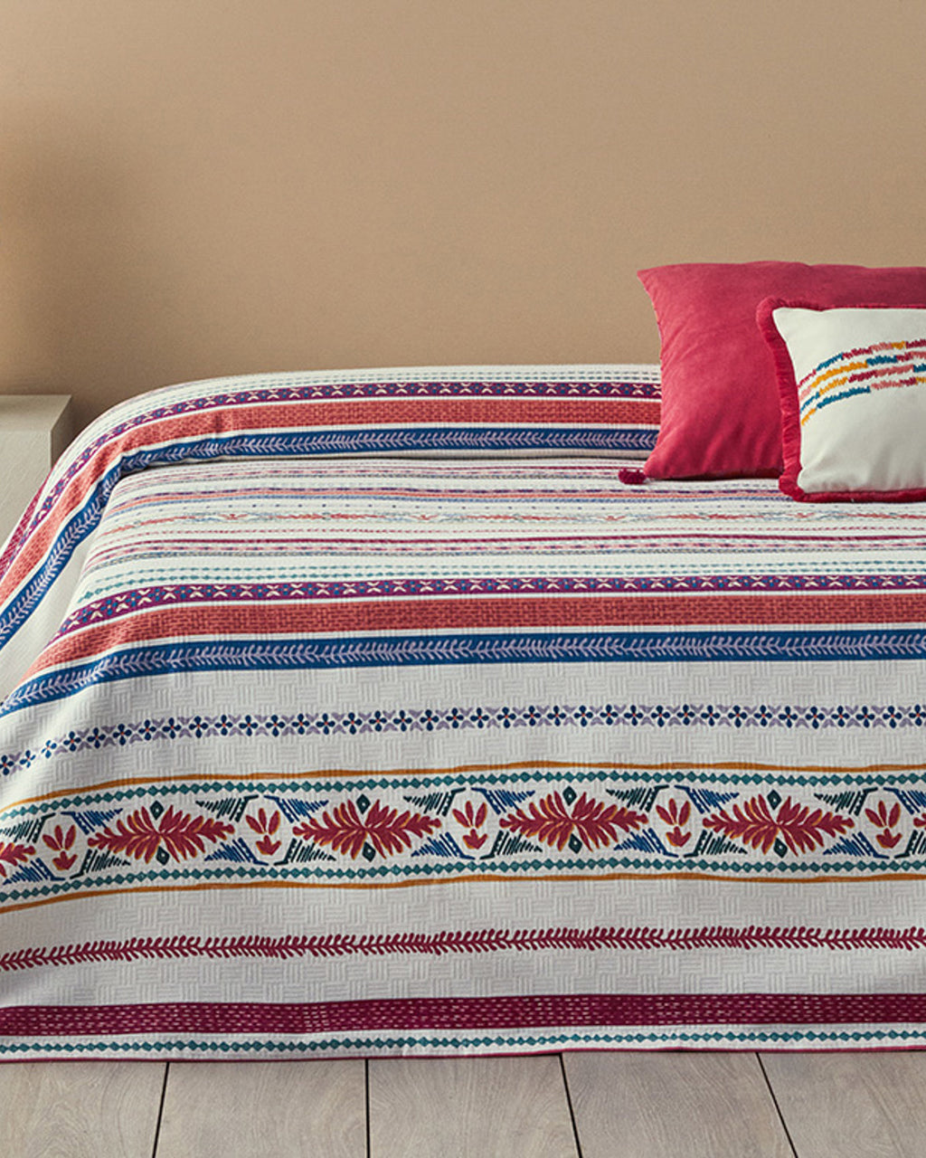 Folk Lines Printed Double Size Summer Blanket 200x220 cm Dark Pink
