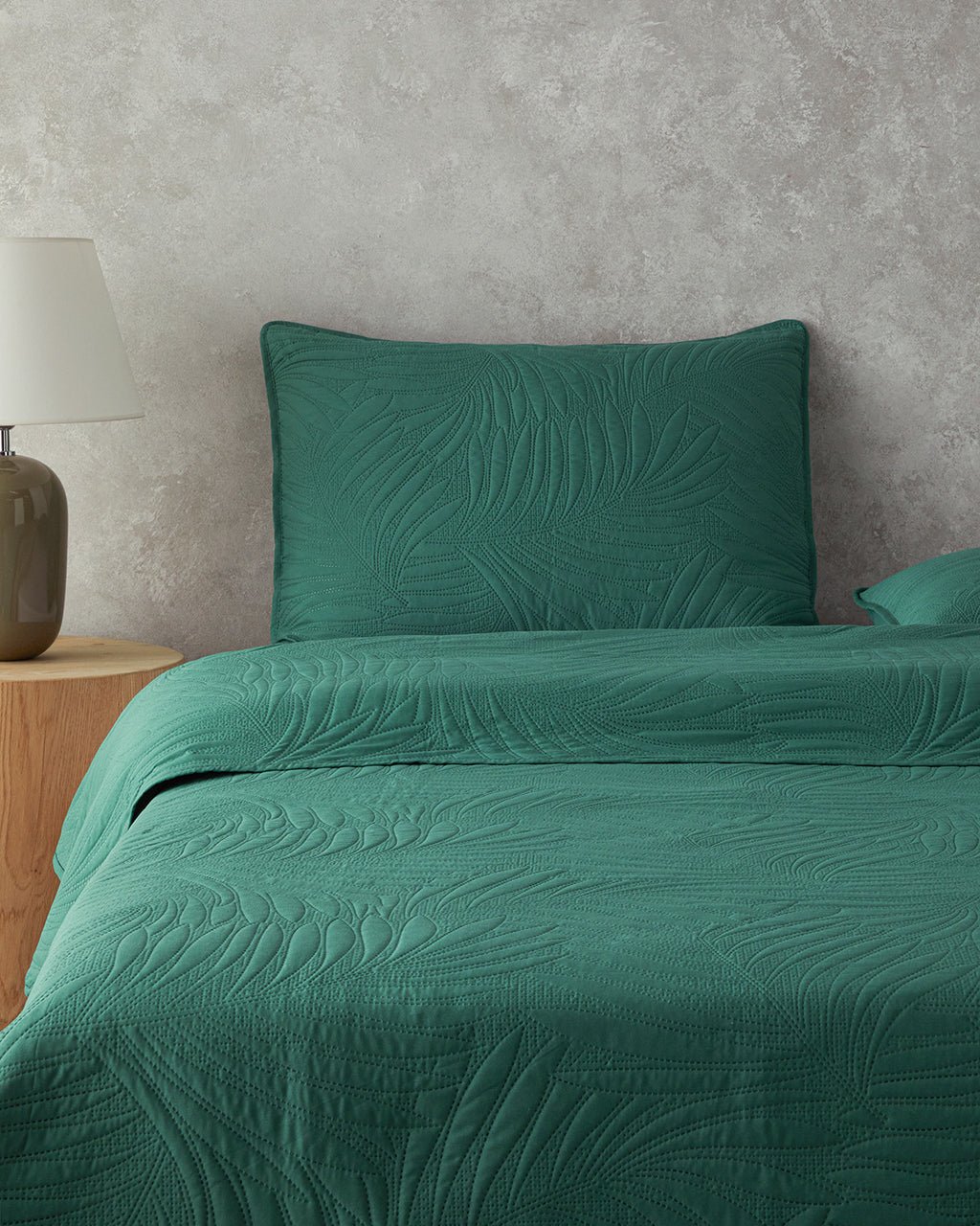 Tropic Multipurpose Bed Spread Set Green (view 9)