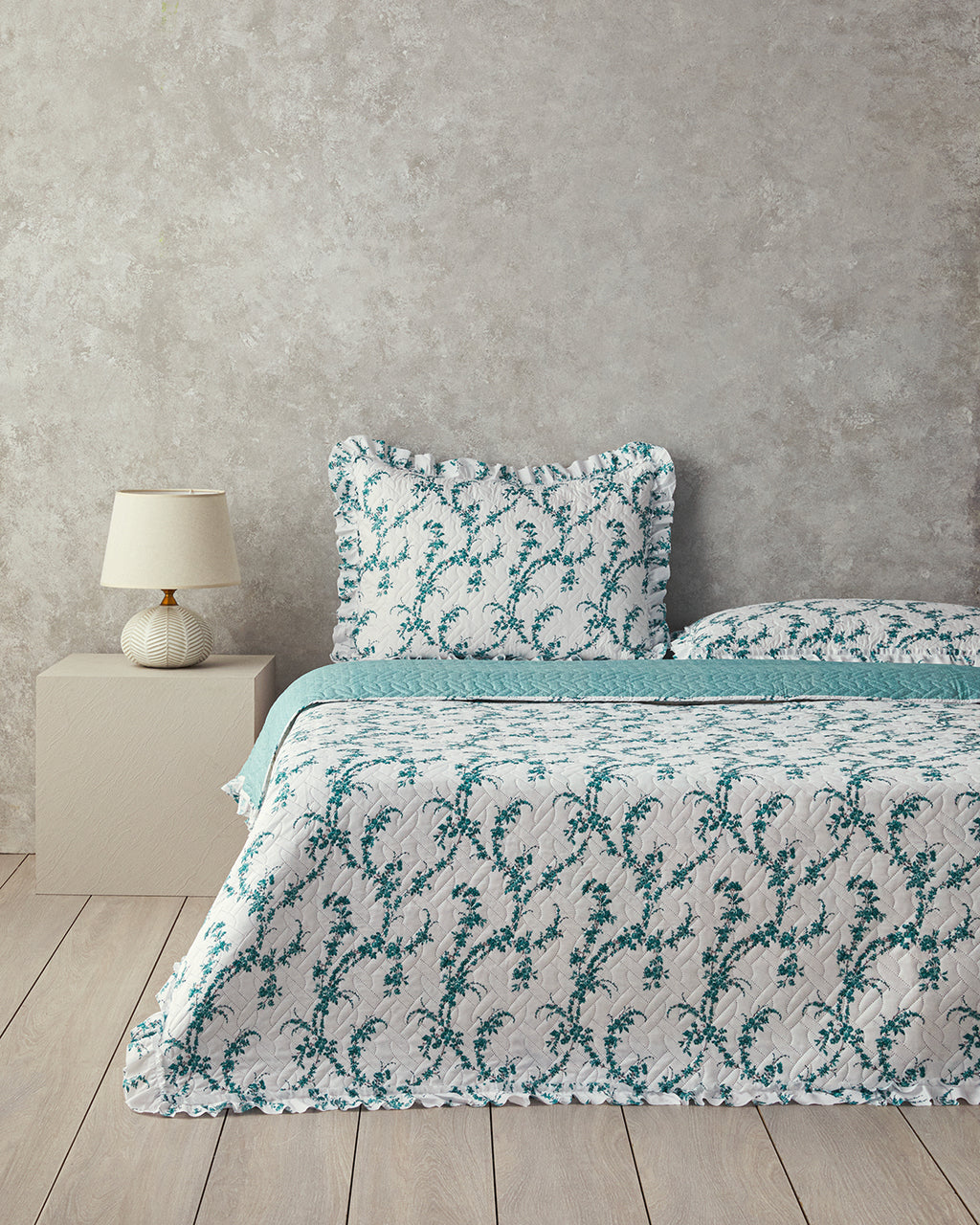 Scroll Flowers Multipurpose Single Size Bed Spread Set 160x220 cm Green