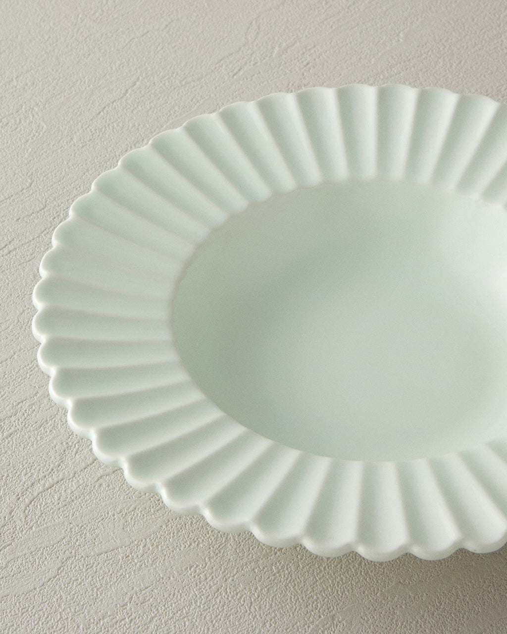 Fiore New Bone China Deep Plate 22 cm (view 7)
