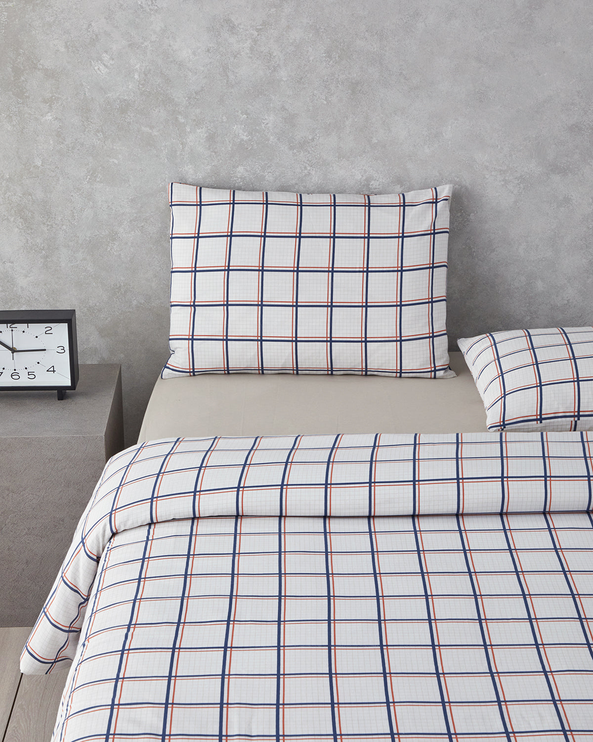 Easy Iron Duvet Cover Set Blue - Orange (view 11)