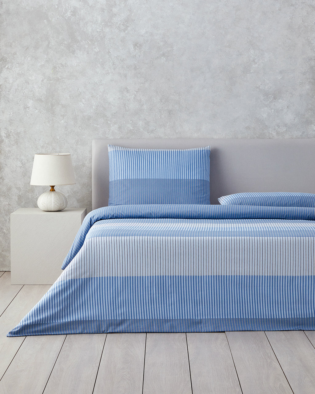 Easy Iron Double Size Duvet Cover Set 200x220 cm Blue