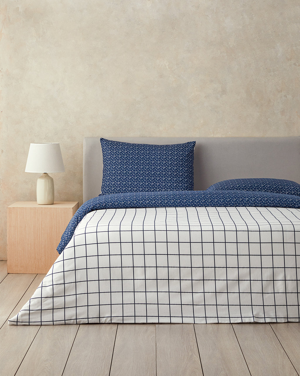 Easy Iron Double Size Duvet Cover Set 200x220 cm Navy Blue
