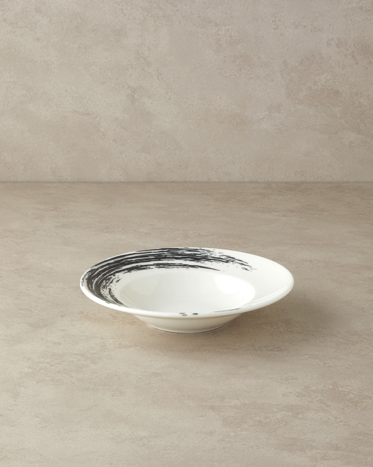 Cycle Porcelain Serving Plate 27 cm Black