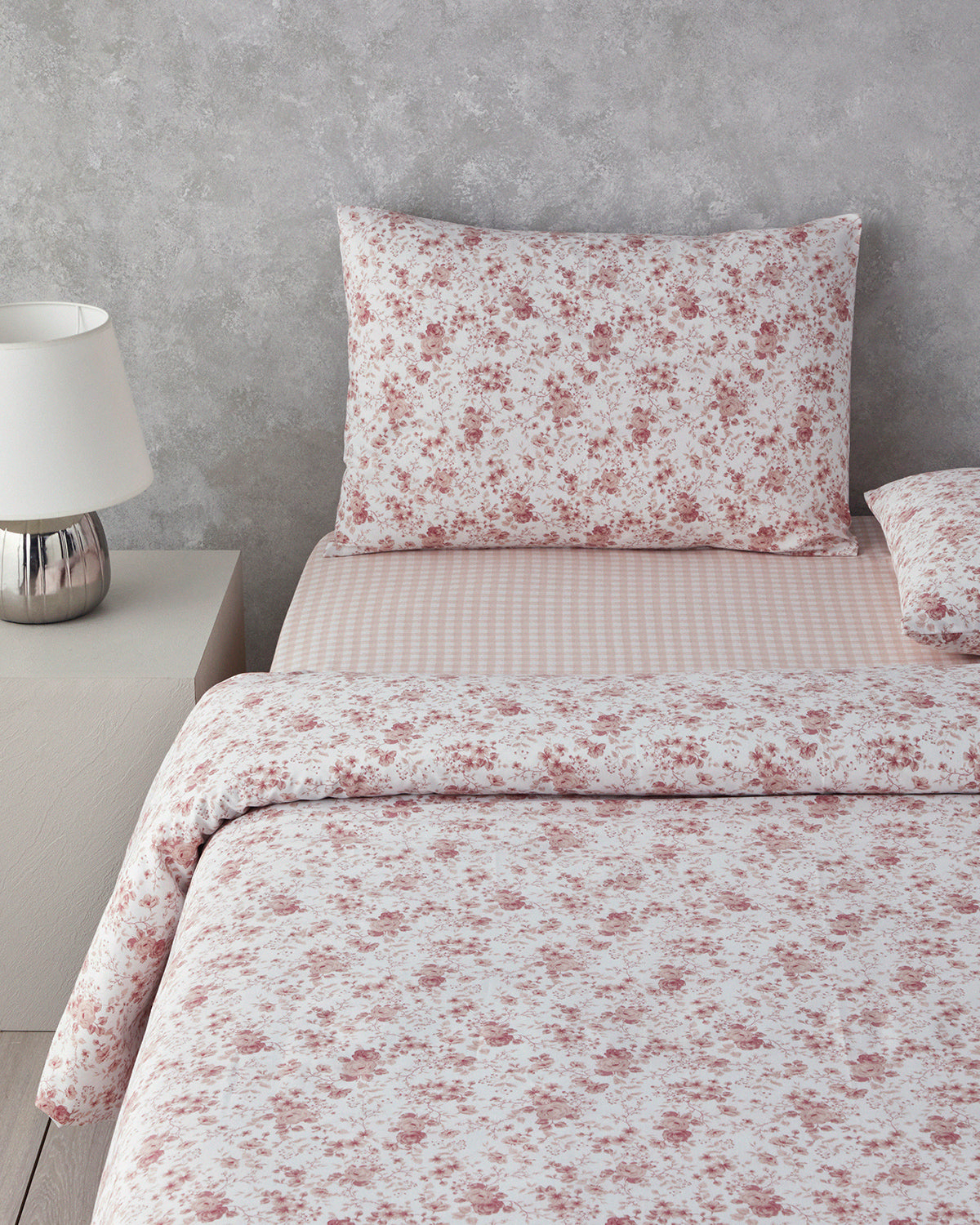 Glam Rose Easy Iron Double Size Duvet Cover Set 200x220 cm Pink (view 2)