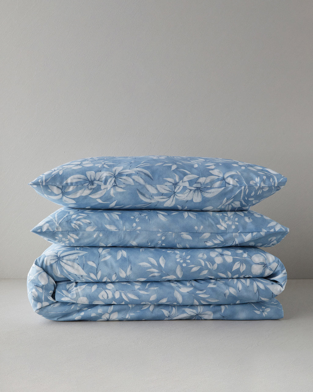 Easy Iron Duvet Cover Set - Dusty Rose, Green & Blue (view 28)