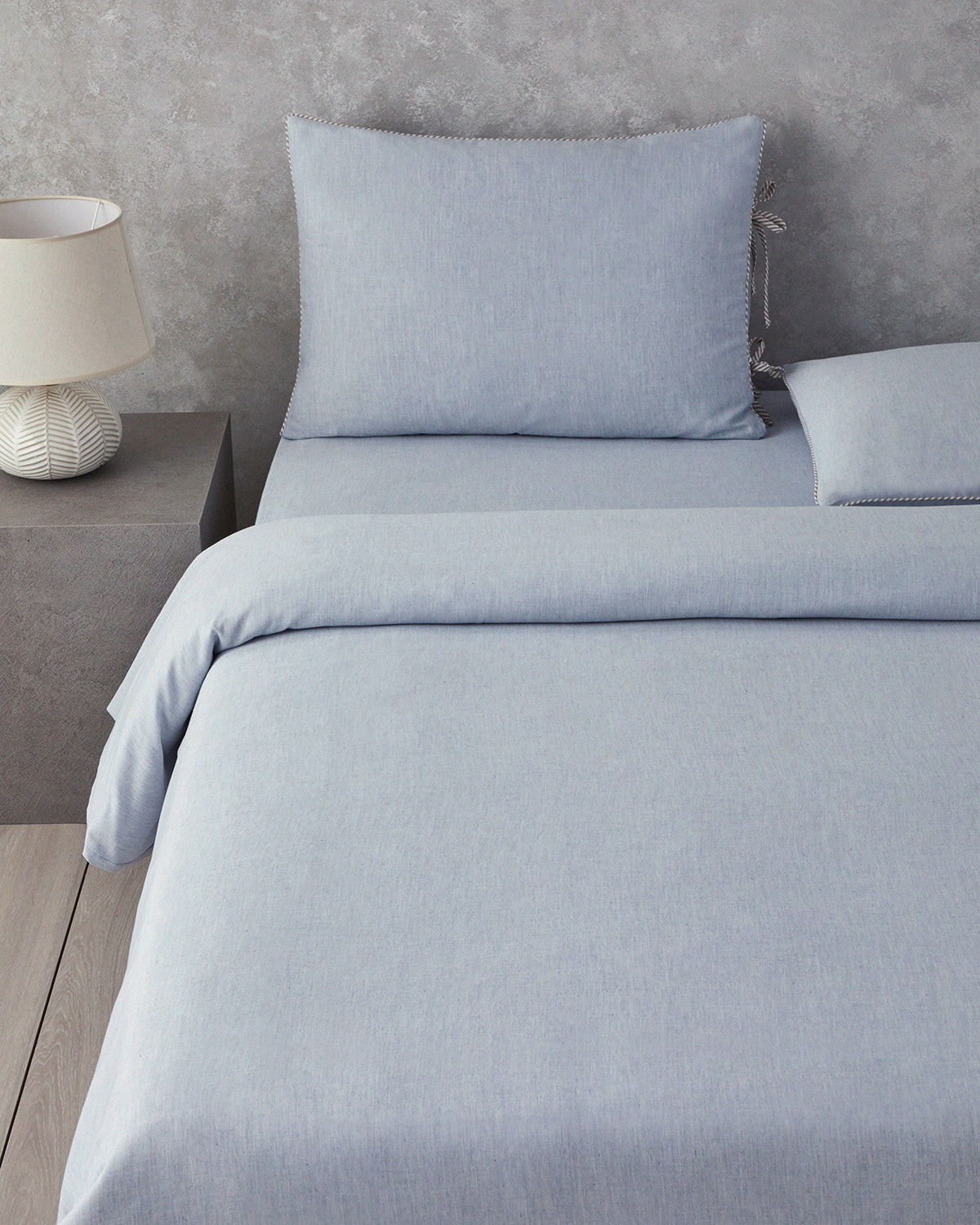 Oxford with Yarn Dyed Duvet Cover Set (view 35)