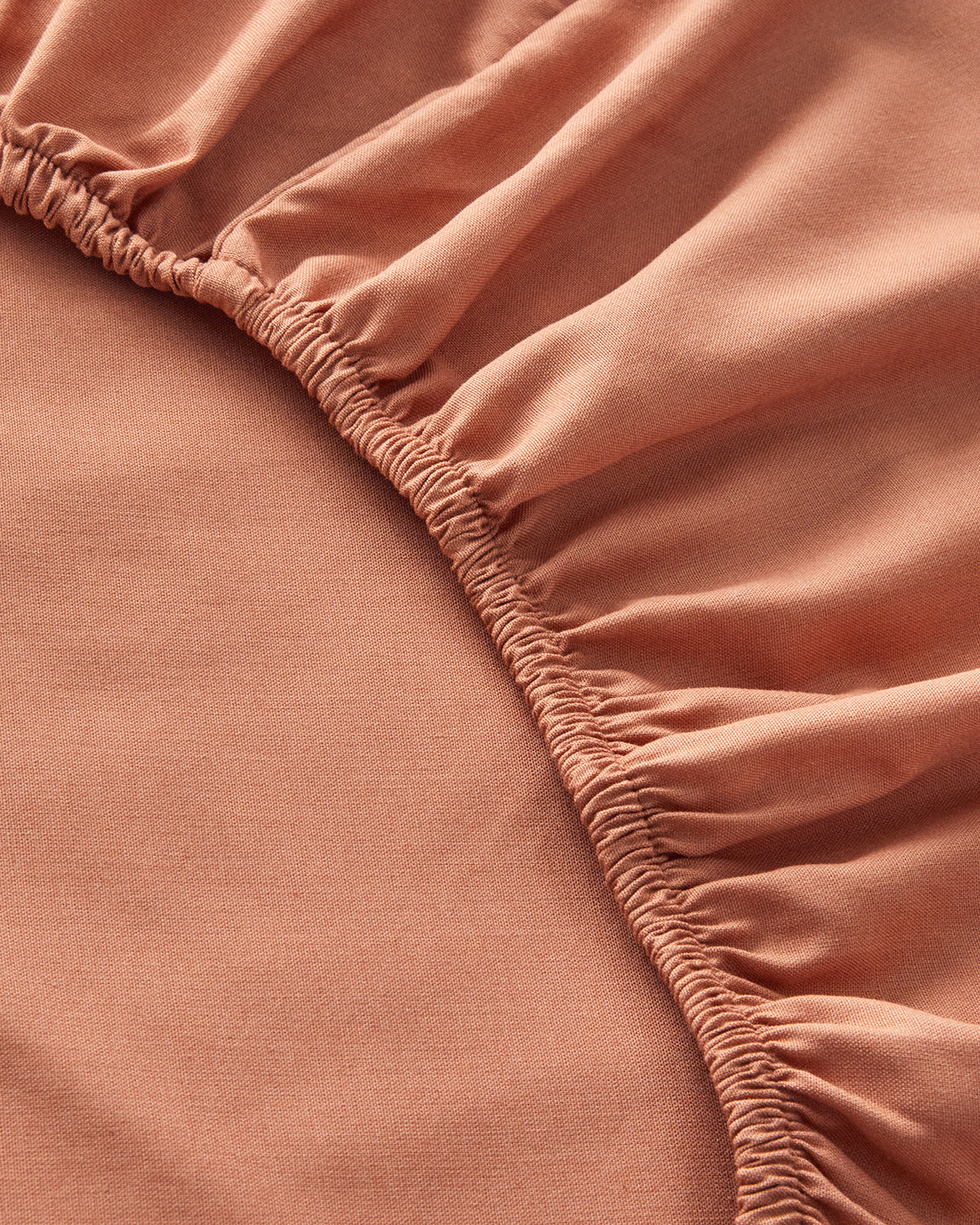 Blaze Ruffled Waffle Duvet Cover Set (view 20)