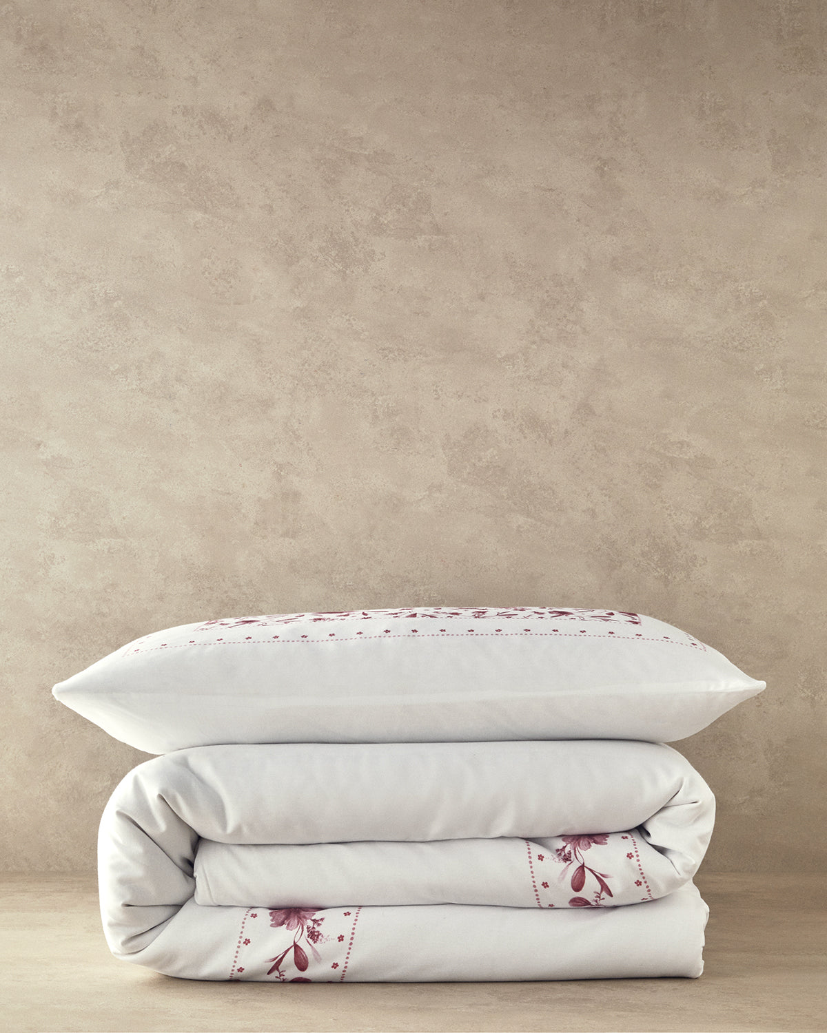 Flower Chain Soft Cotton with Digital Print Duvet Cover Set Dusty Rose (view 13)