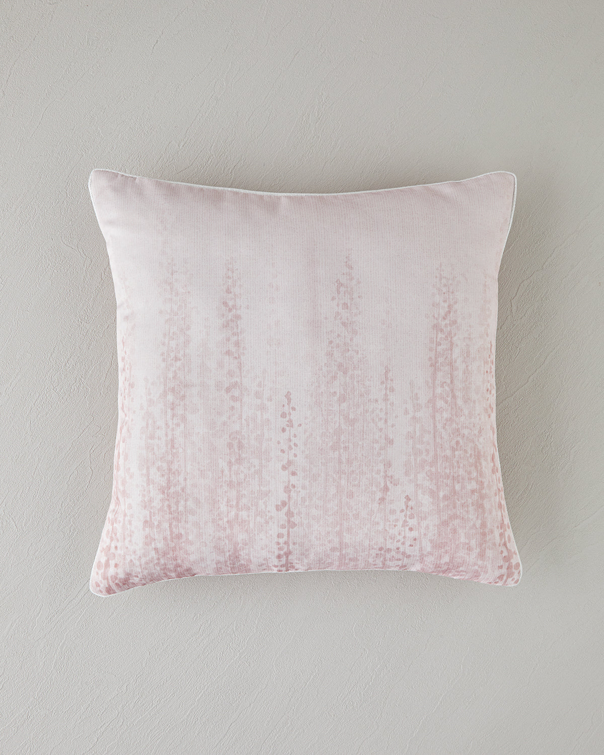 Gale Toss Pillow Cover 45x45 cm Powder