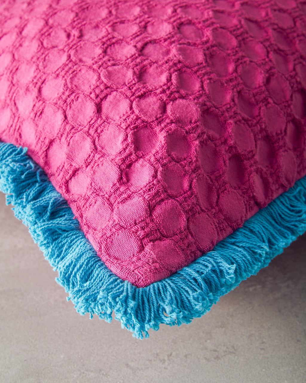 Toss Pillow Cover 45x45 cm Fuchsia (view 2)