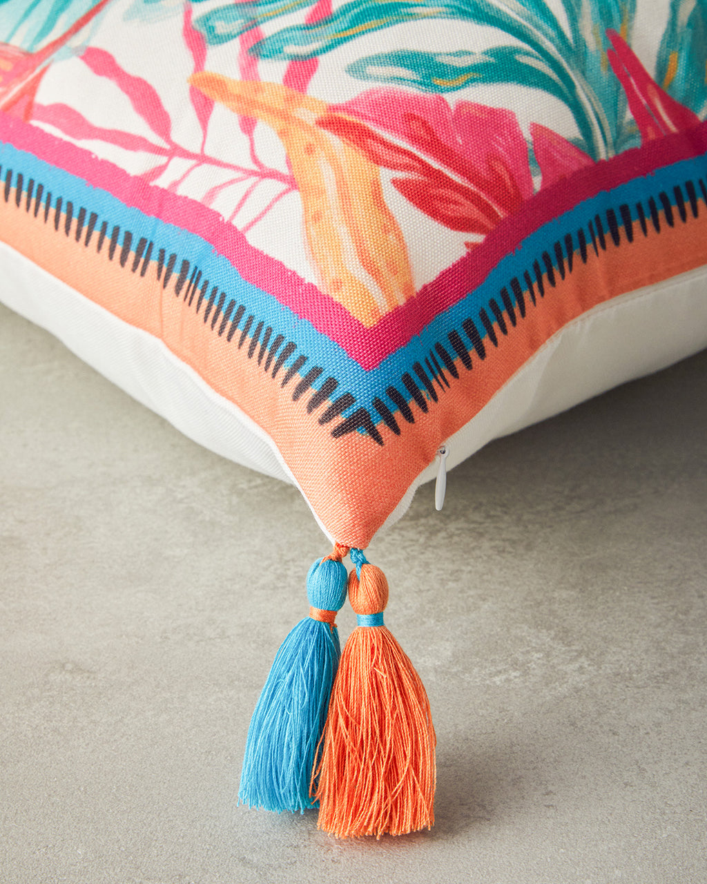 Decorative Cushion 45x45 cm Fuchsia (view 2)