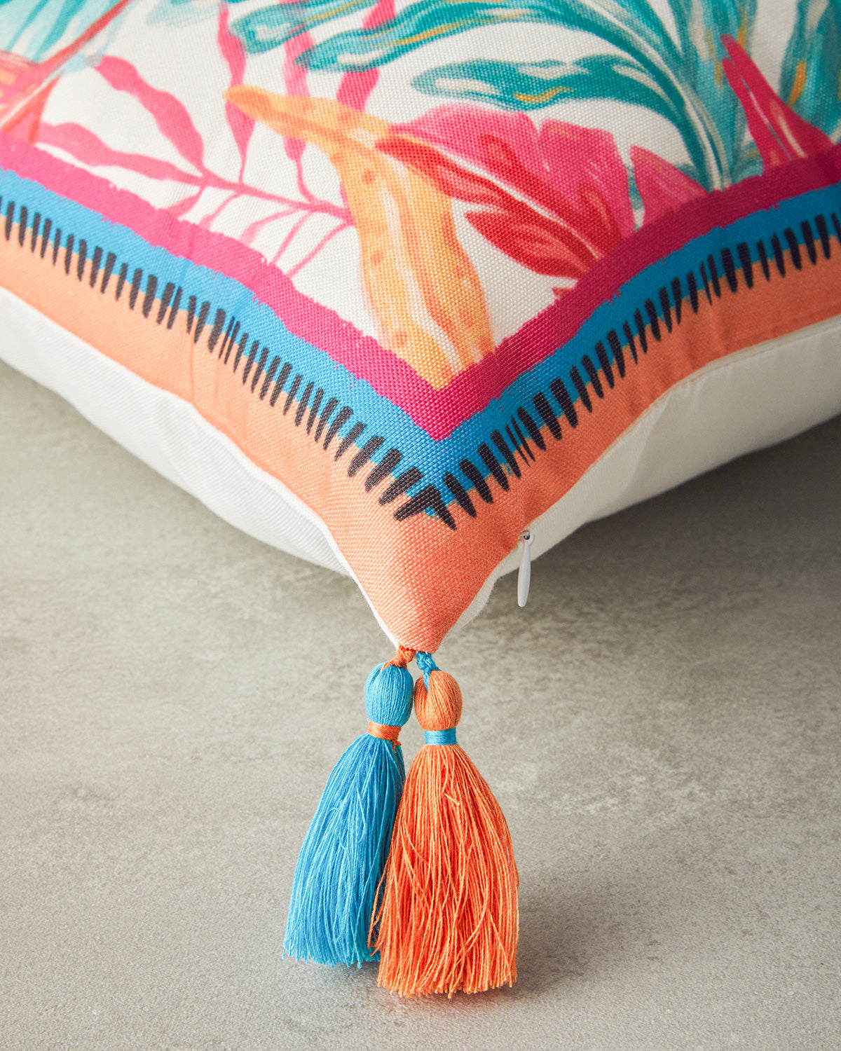 Decorative Cushion 45x45 cm Fuchsia (view 2)