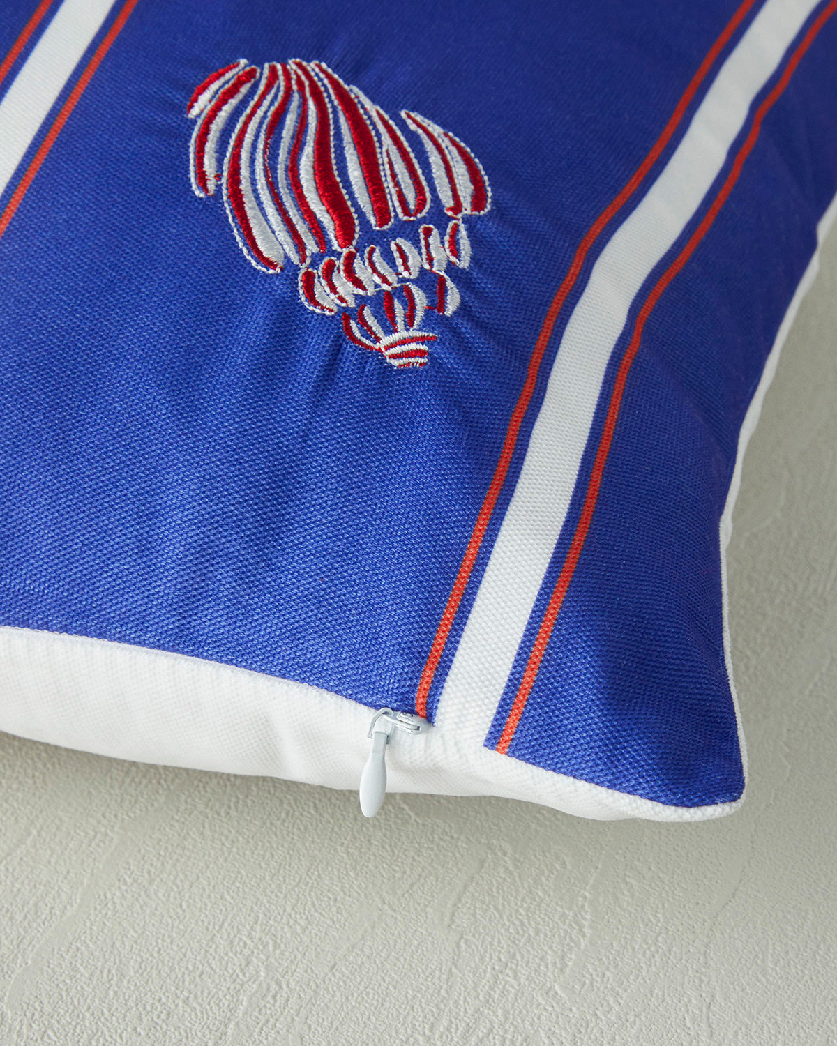 Embroidered Toss Pillow Cover 45x45 cm Navy Blue